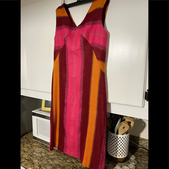 Anna Sui Dresses & Skirts - Anna sui Dress size 4💕❤️🧡💕🧡❤️